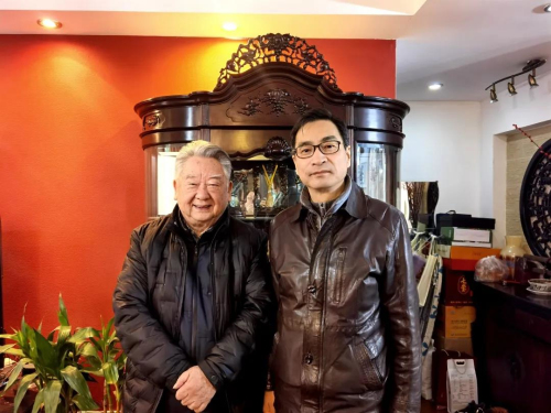 1月28日,朱成钢,陈昶,徐毅松分别看望了市委会老领导过传忠,李世耀