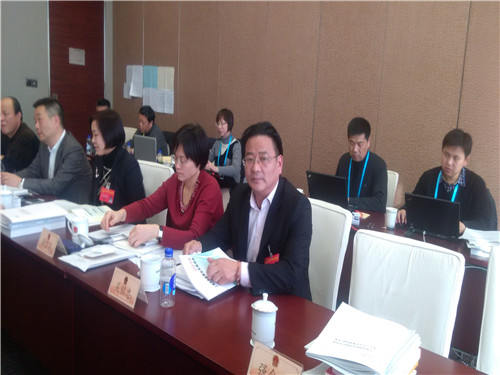 吴铭忠代表
