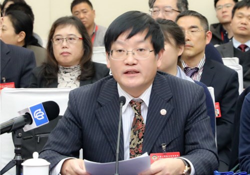 周武忠委员发言