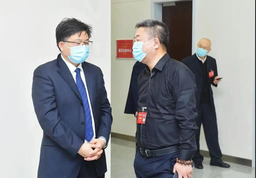 陈伟志委员与科协界别委员进行交流