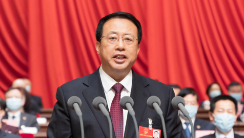 上海市十五届人大六次会议开幕 市长龚正：始终同人民想在一起、干在一起