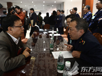 戴建国委员向上海市工商局咨询