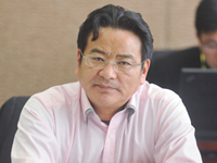 吴铭忠代表在会场
