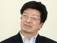 韩曙委员在会场