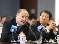 袁立代表