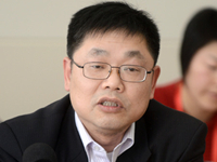 邱华云委员